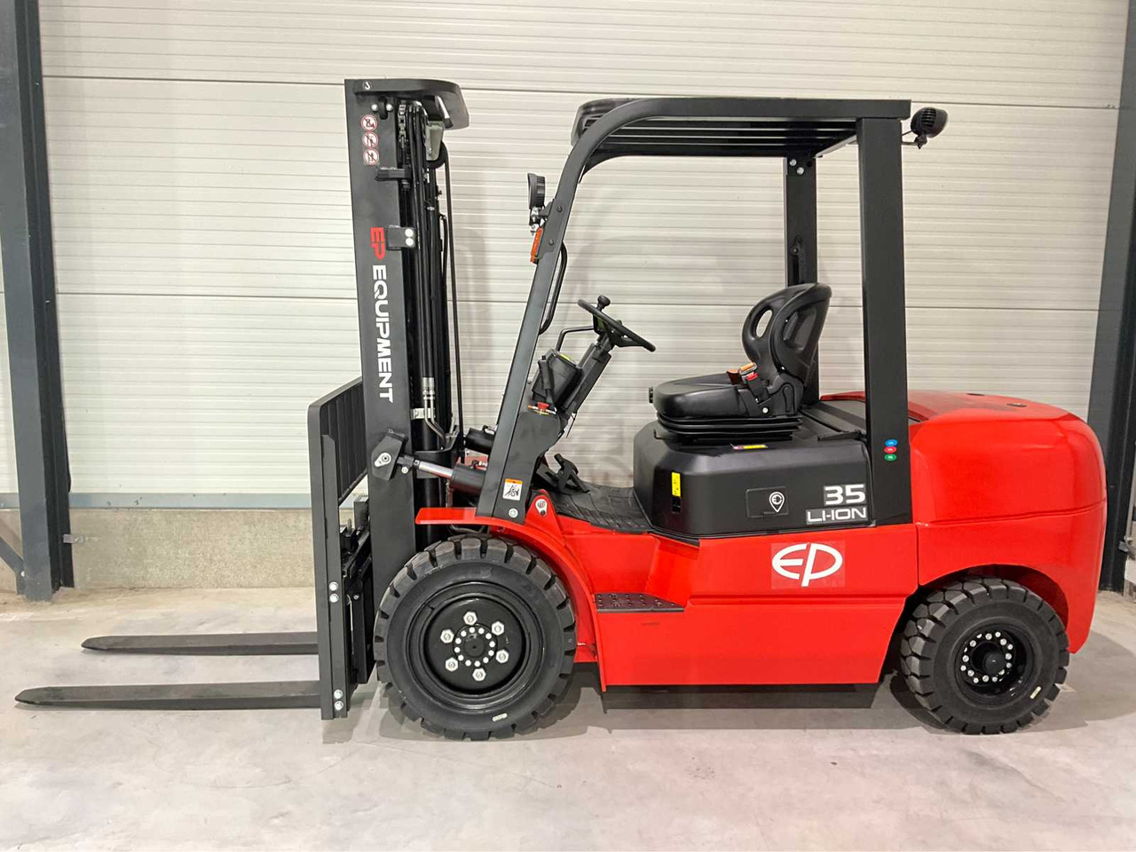EP - 2025 - EFL 352 LI-ION - FORKLIFT TRUCK - Forklift: picture 2 EP - 2025 - EFL 352 LI-ION - FORKLIFT TRUCK - Forklift: picture 2