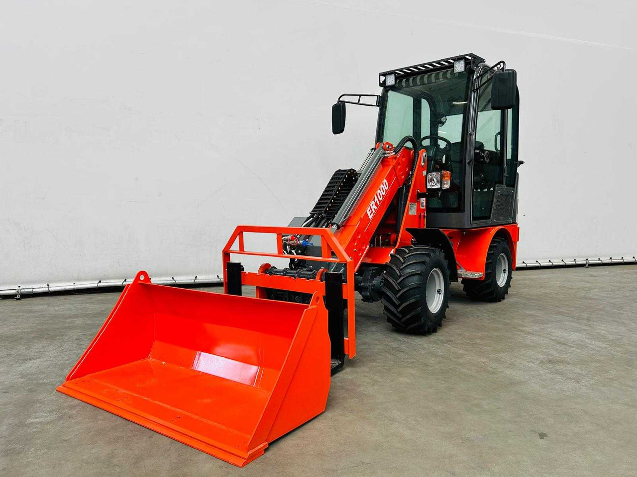 EVERUN - 2025 - ER1000 - TELESCOPIC ARTICULATED WHEEL LOADER KUBOTA EURO5 - Wheel loader: picture 2 EVERUN - 2025 - ER1000 - TELESCOPIC ARTICULATED WHEEL LOADER KUBOTA EURO5 - Wheel loader: picture 2