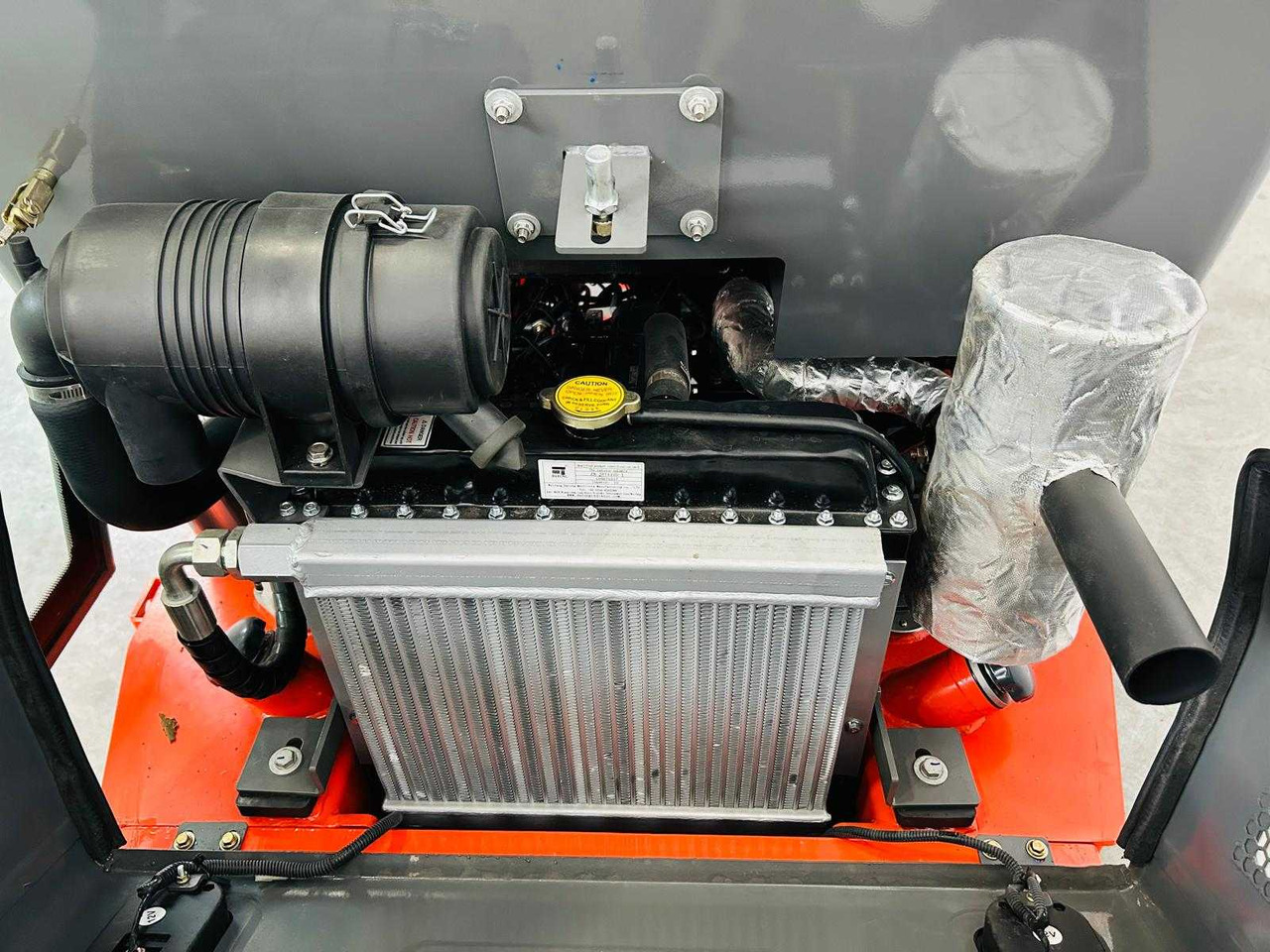 Wheel loader EVERUN - 2025 - ER1000 - TELESCOPIC ARTICULATED WHEEL LOADER KUBOTA EURO5: picture 19