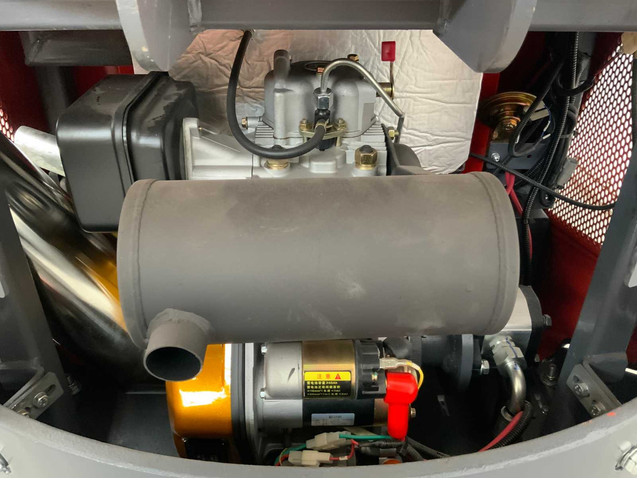 Mini excavator EVERUN - 2025 - ERE10PRO - MINI EXCAVATOR 1010KG: picture 11