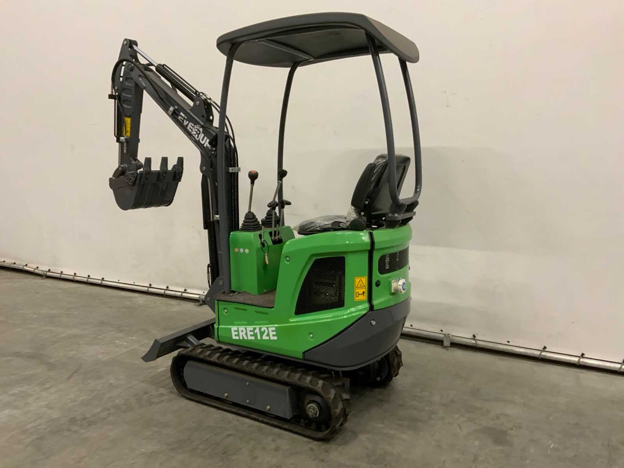 EVERUN - 2025 - ERE12E - ELECTRIC MINI EXCAVATOR - Mini excavator: picture 3 EVERUN - 2025 - ERE12E - ELECTRIC MINI EXCAVATOR - Mini excavator: picture 3