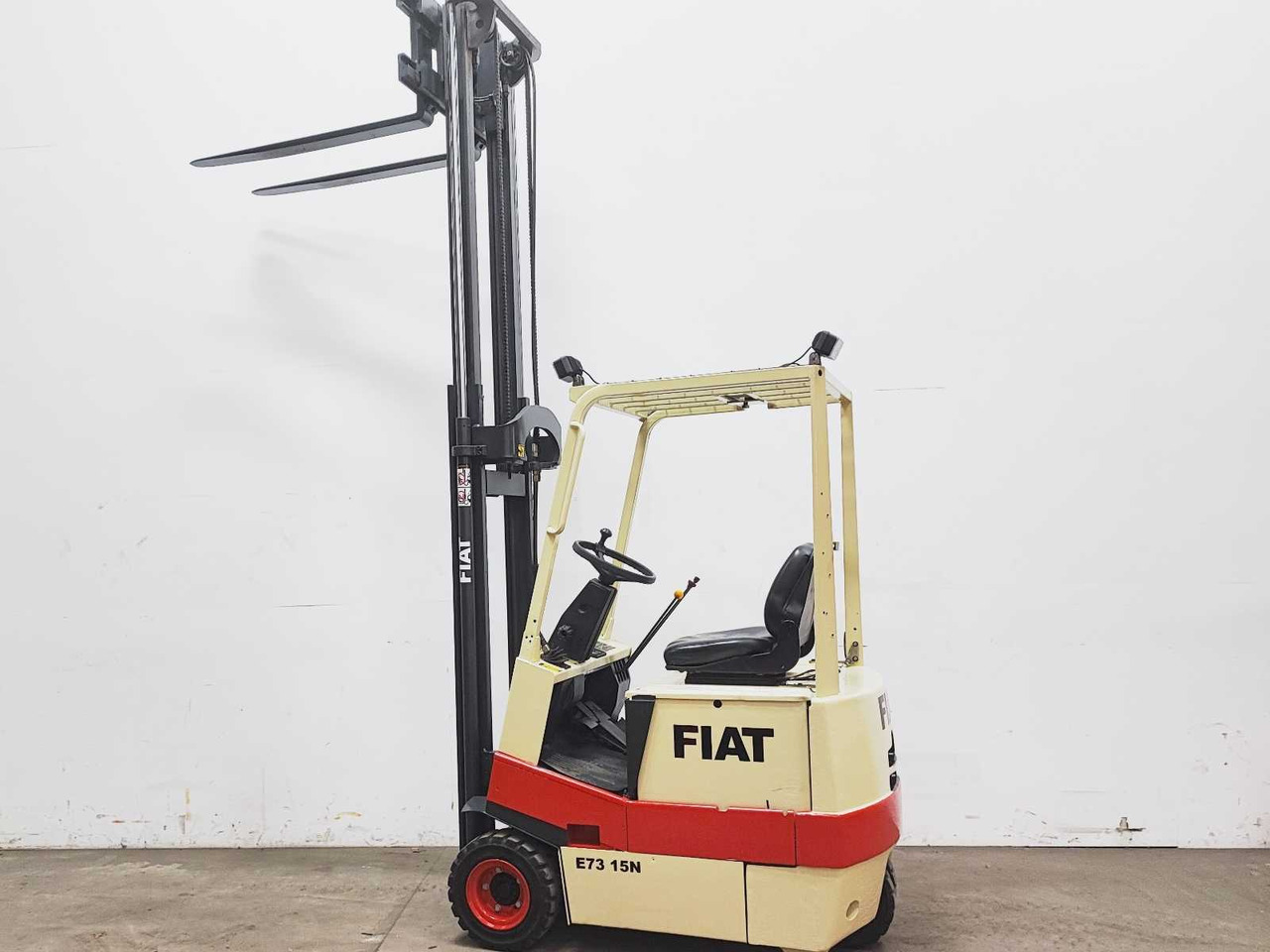 FIAT - E73 15N - FORKLIFT - 1995 - Forklift: picture 2 FIAT - E73 15N - FORKLIFT - 1995 - Forklift: picture 2