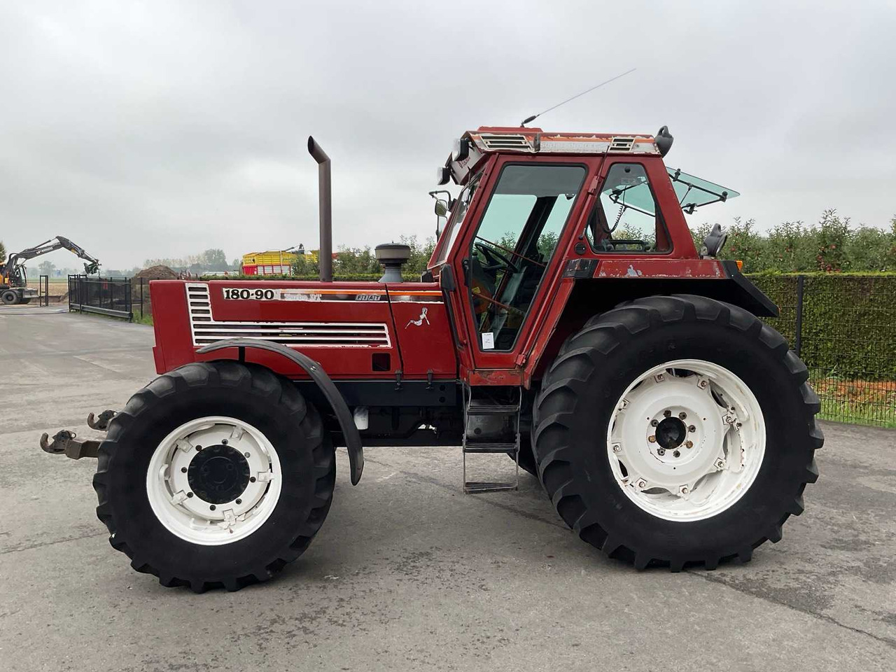 Fiat 180-90 Turbo DT - Farm tractor: picture 3 Fiat 180-90 Turbo DT - Farm tractor: picture 3