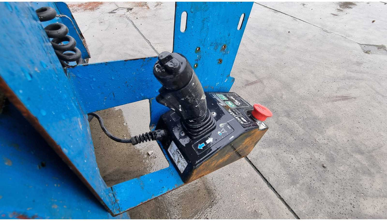 Aerial platform GENIE - GS4047 - AERIAL WORK PLATFORMS - 2015 (ESN14015029): picture 19