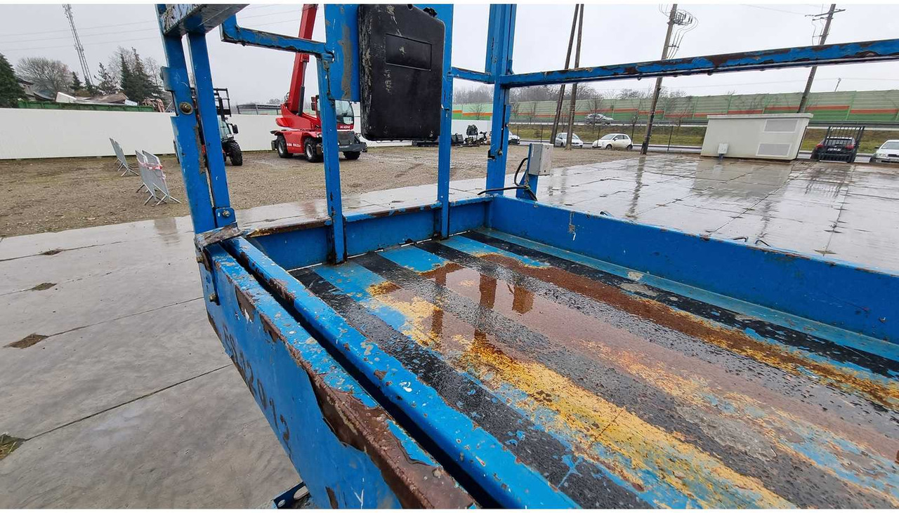 Aerial platform GENIE - GS4047 - AERIAL WORK PLATFORMS - 2015 (ESN14015029): picture 15