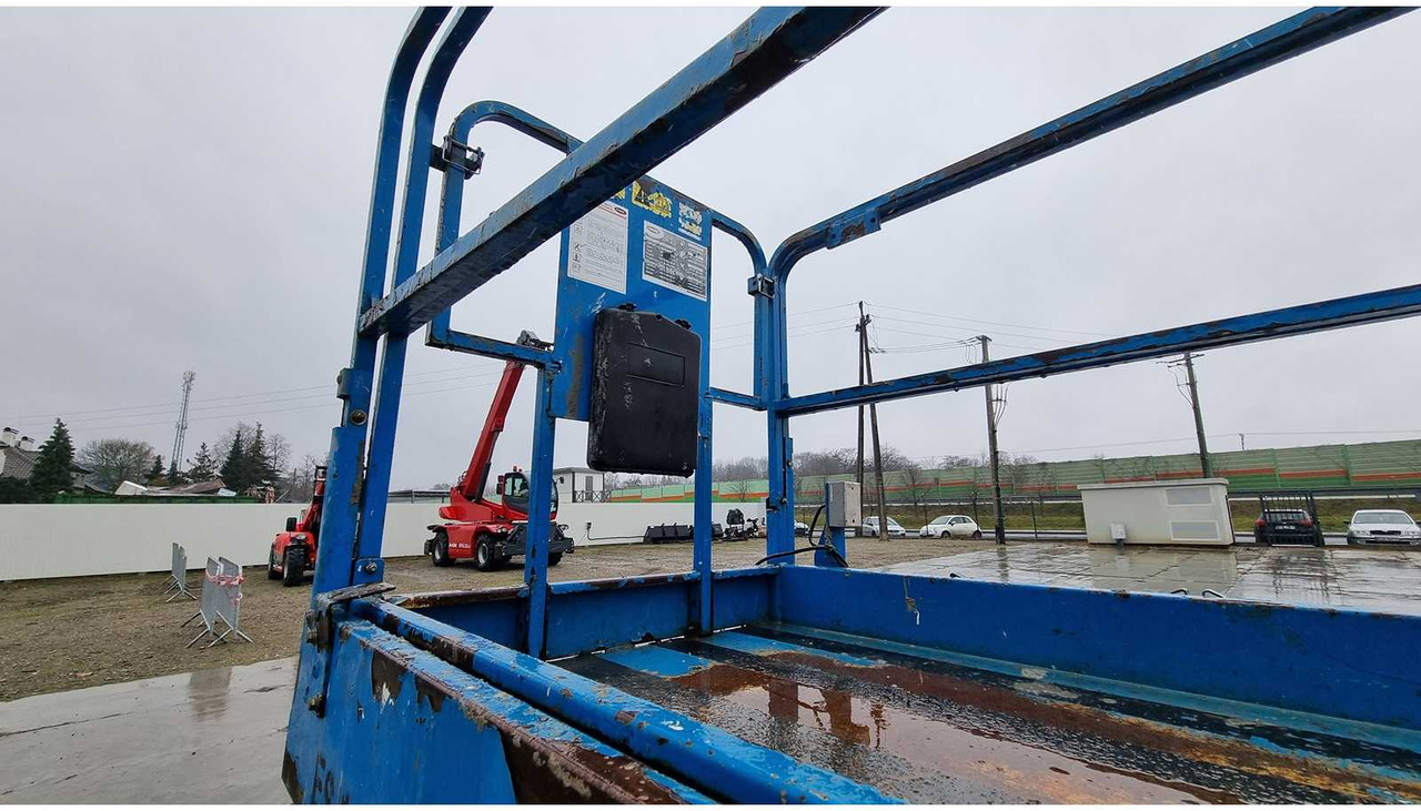 Aerial platform GENIE - GS4047 - AERIAL WORK PLATFORMS - 2015 (ESN14015029): picture 14