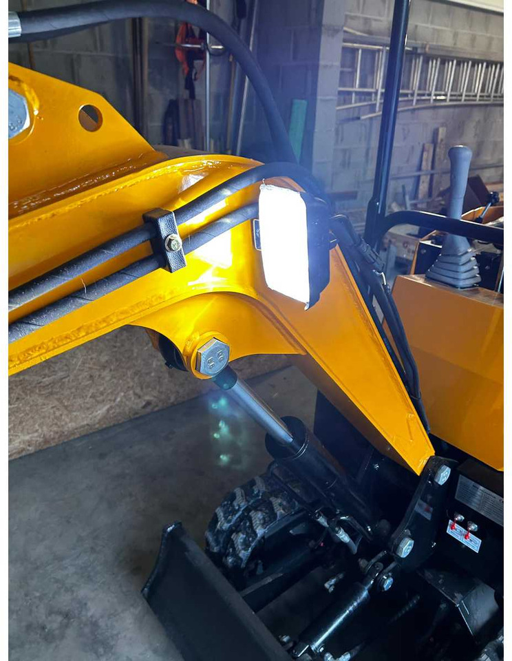 Mini excavator HT10 MINI EXCAVATOR 2025: picture 9