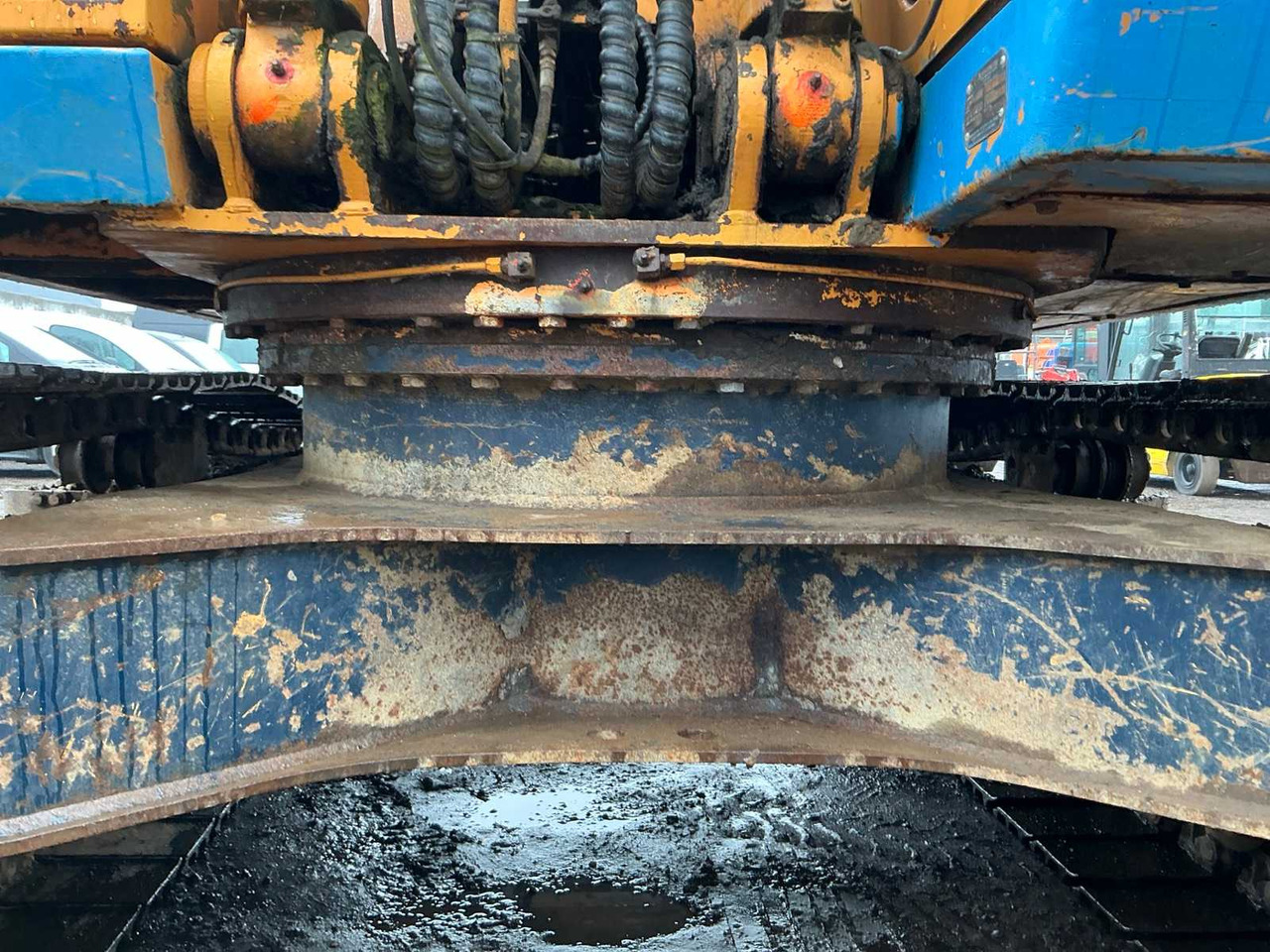 Excavator HYUNDAI ROBEX 180LC-3 CRAWLER EXCAVATOR: picture 27