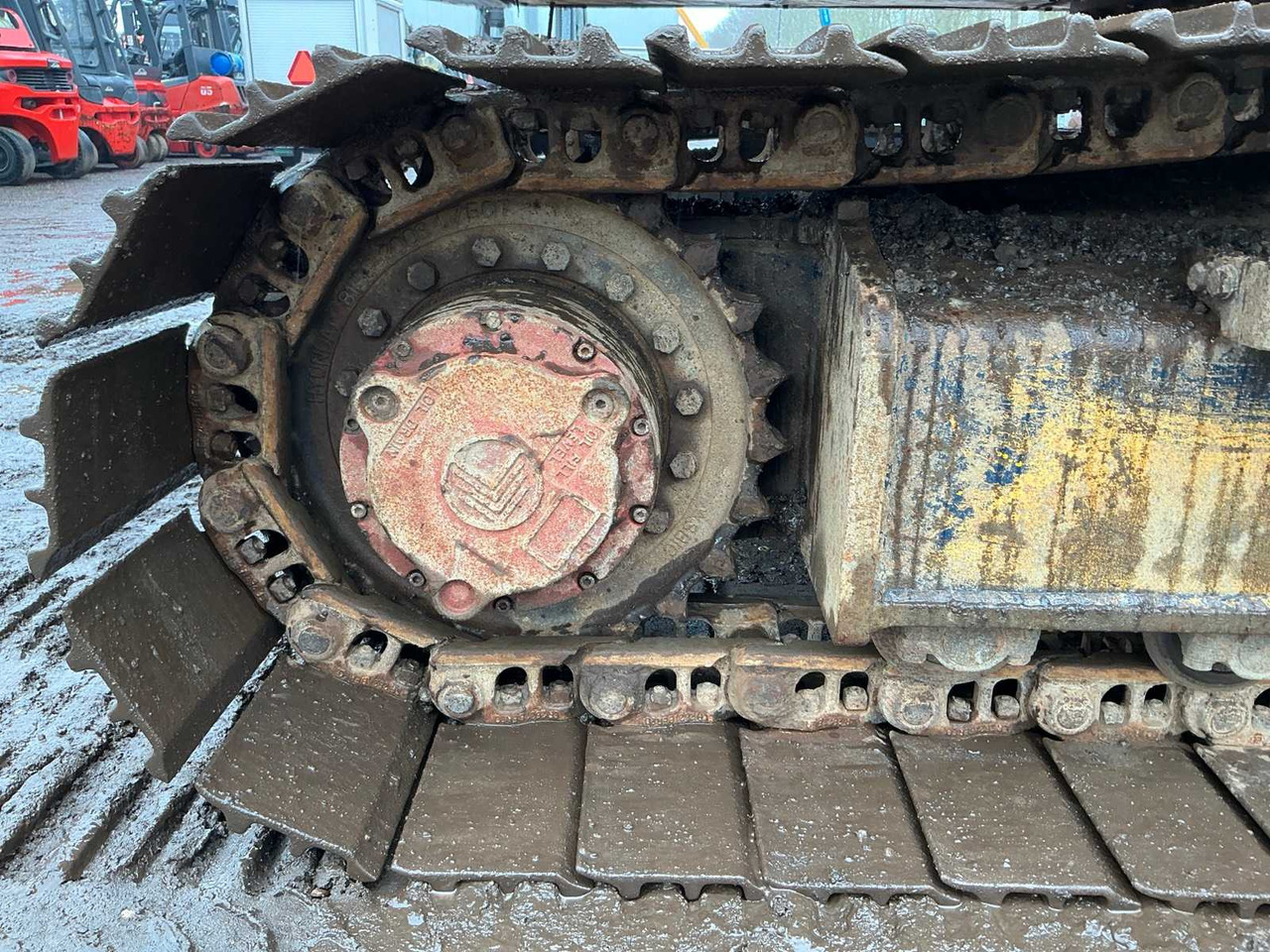 Excavator HYUNDAI ROBEX 180LC-3 CRAWLER EXCAVATOR: picture 12