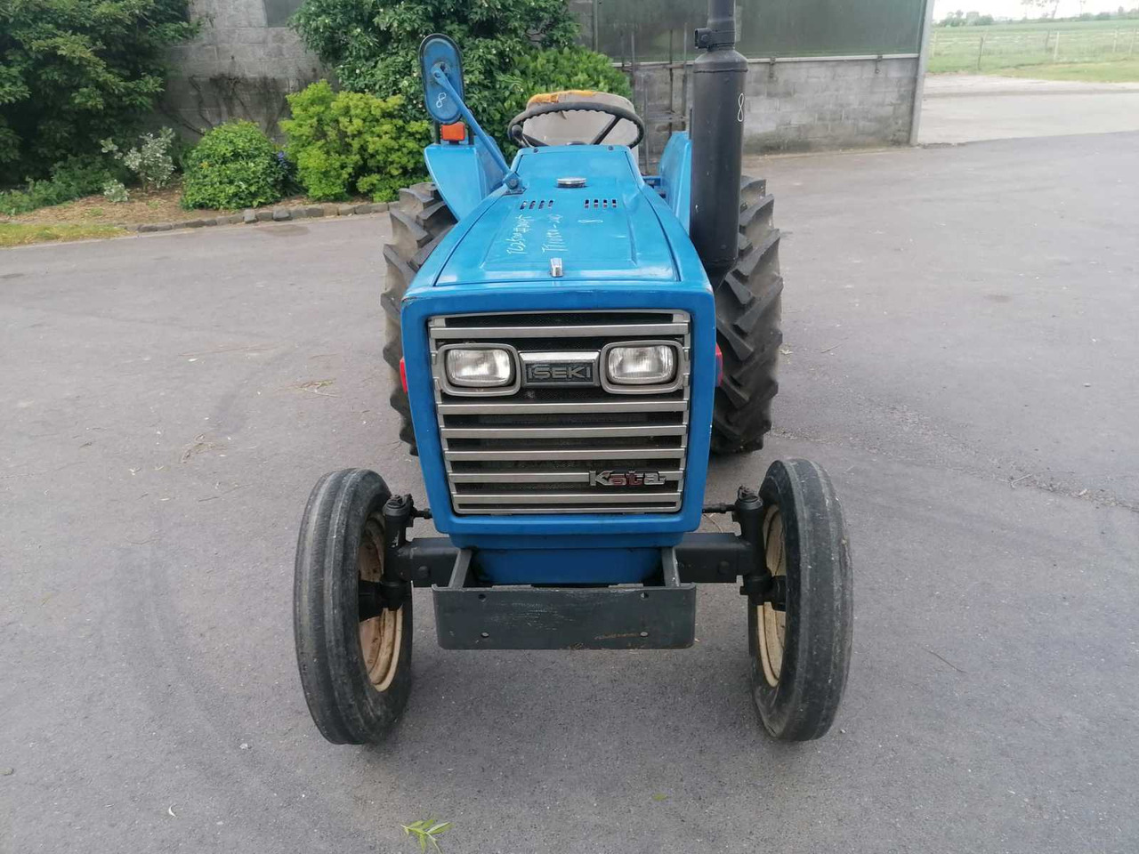 Iseki TL2500 - Compact tractor: picture 2 Iseki TL2500 - Compact tractor: picture 2