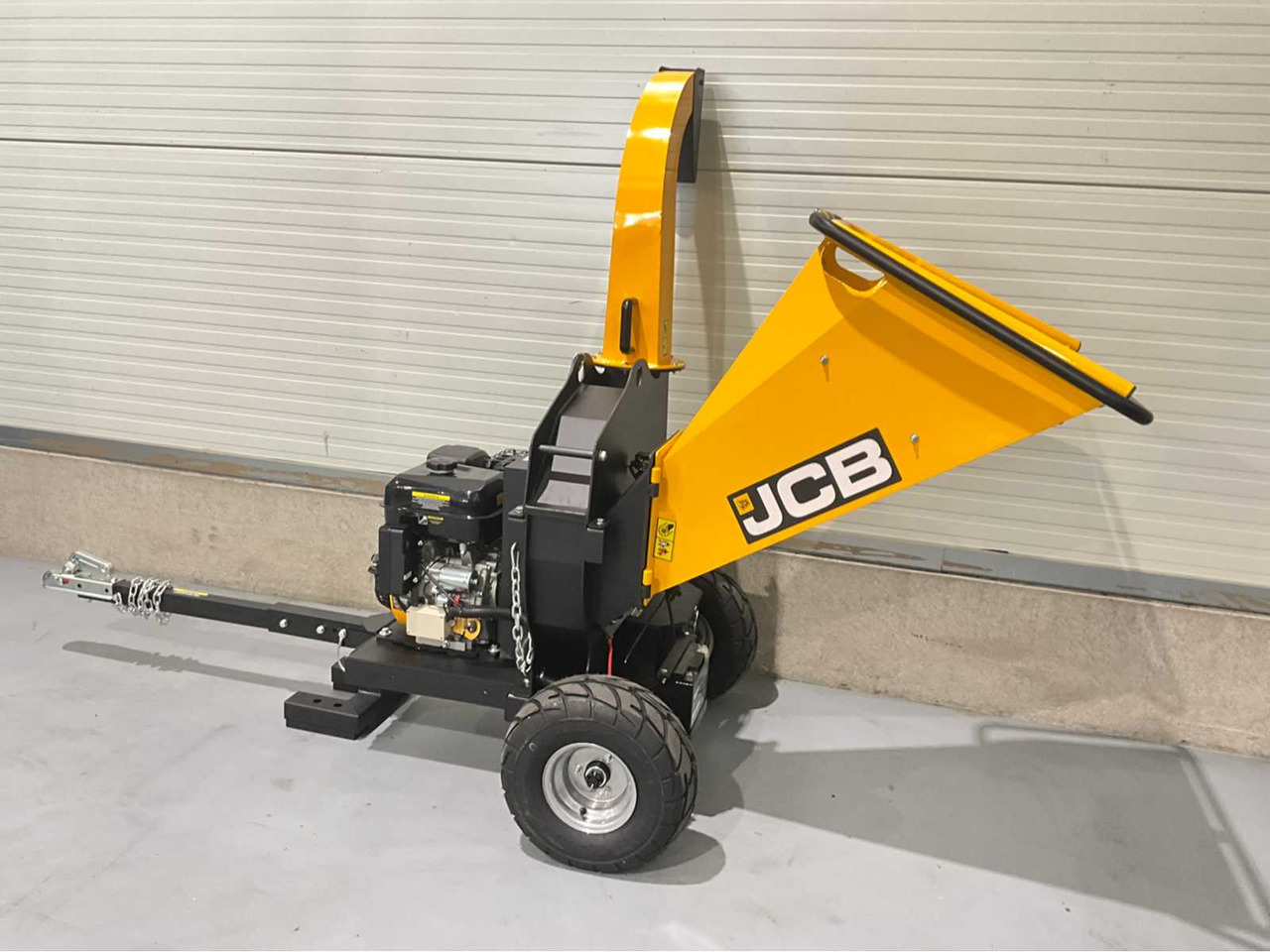 JCB CH150120PE - Wood chipper: picture 4 JCB CH150120PE - Wood chipper: picture 4