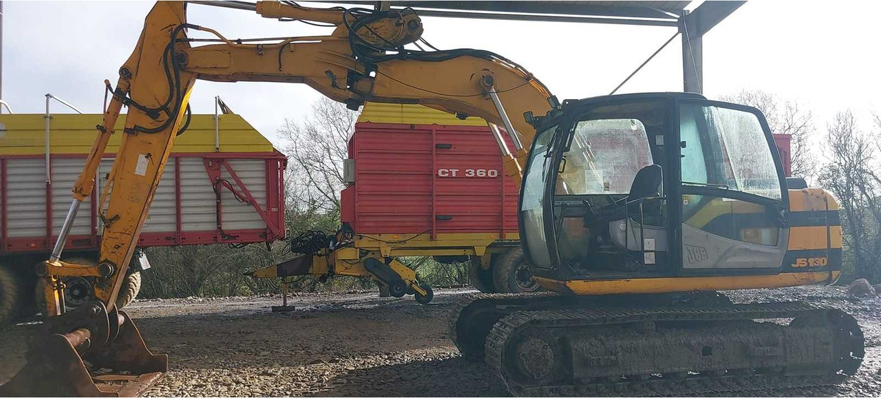 JCB JS130 - 2000 CRAWLER EXCAVATOR - Excavator: picture 2 JCB JS130 - 2000 CRAWLER EXCAVATOR - Excavator: picture 2