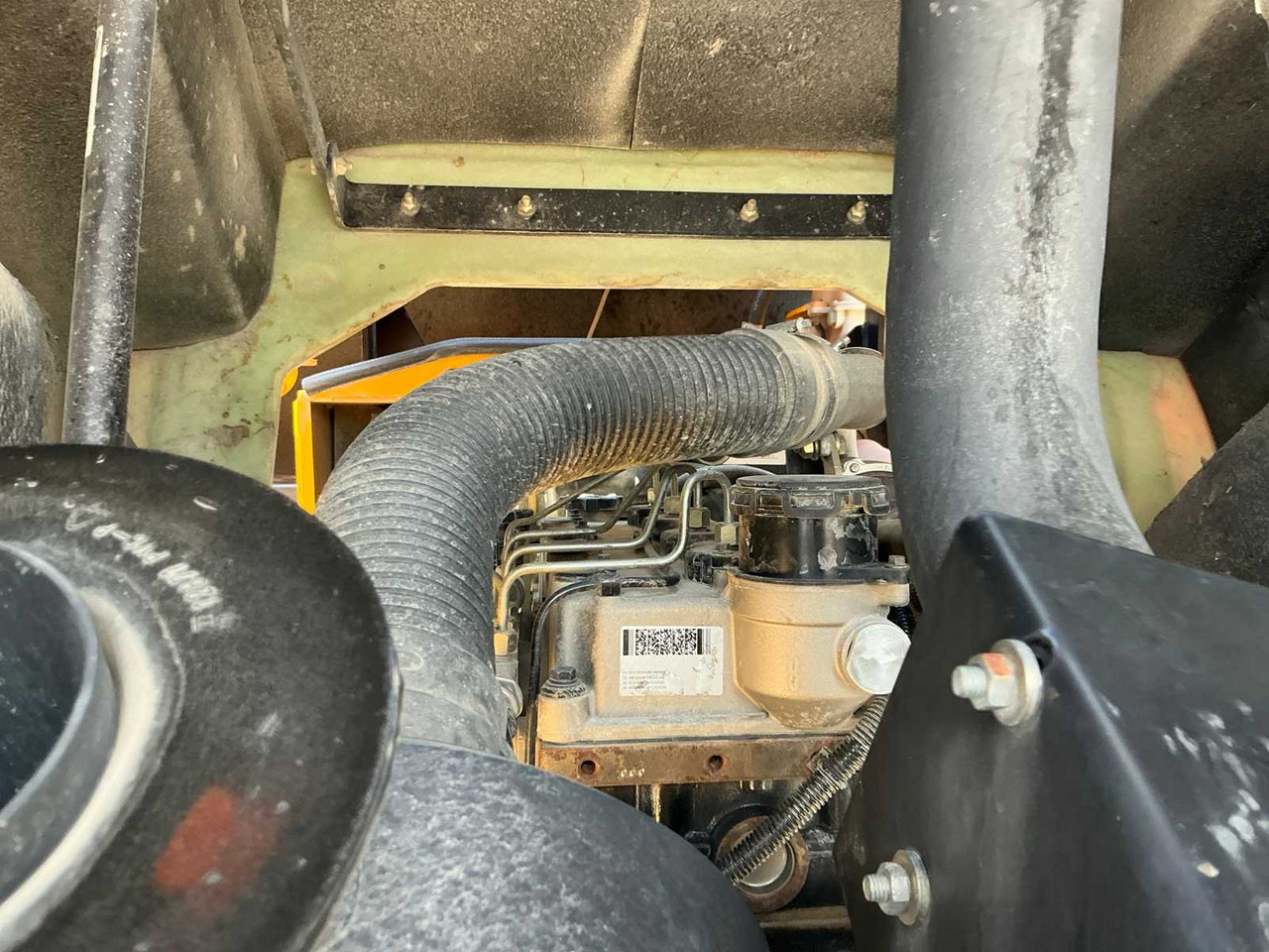 Road roller JCB VM115: picture 41