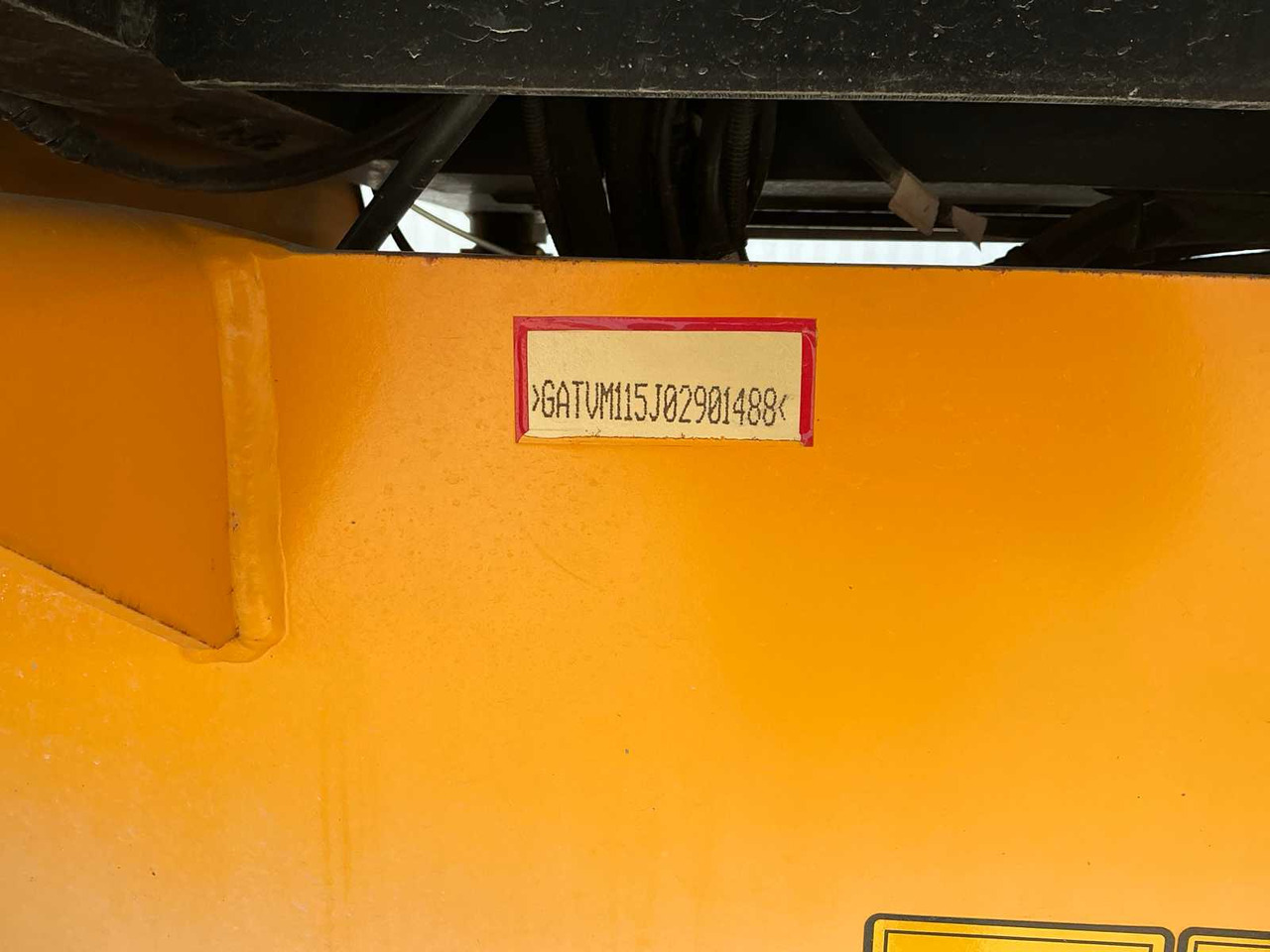 Road roller JCB VM115: picture 7