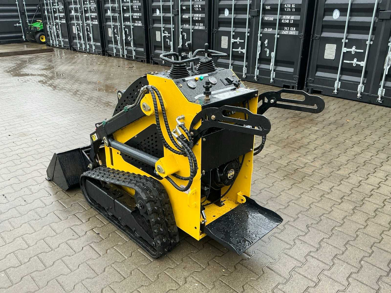 JL LRT360W MINI LOADER / SKID STEER LOADER ON TRACKS - Compact track loader: picture 3 JL LRT360W MINI LOADER / SKID STEER LOADER ON TRACKS - Compact track loader: picture 3