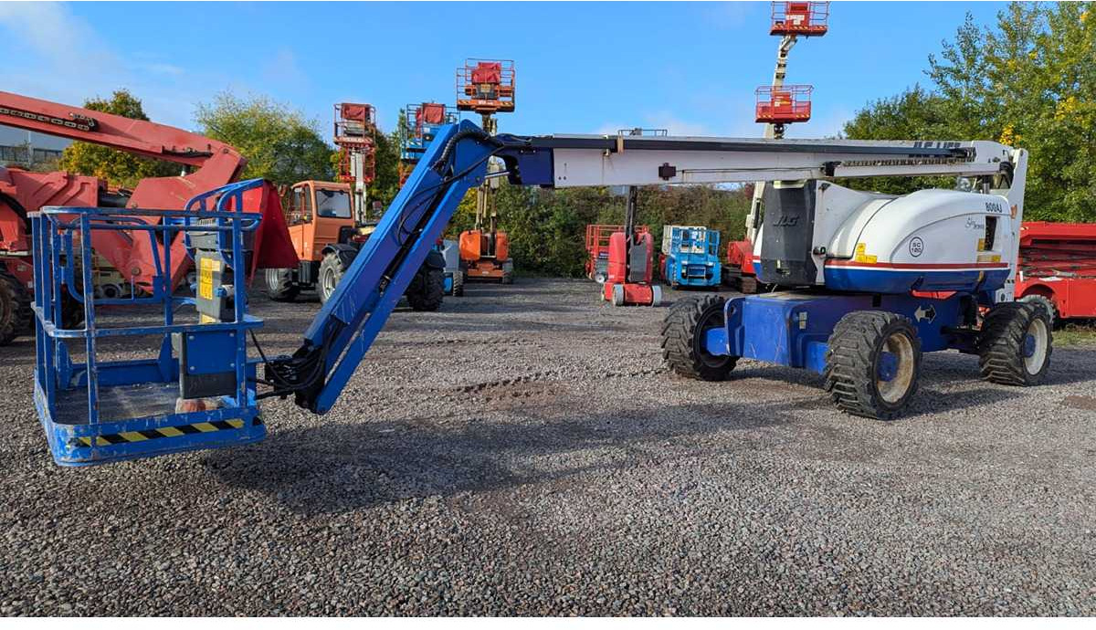 JLG 800AJ - Aerial platform: picture 1 JLG 800AJ - Aerial platform: picture 1