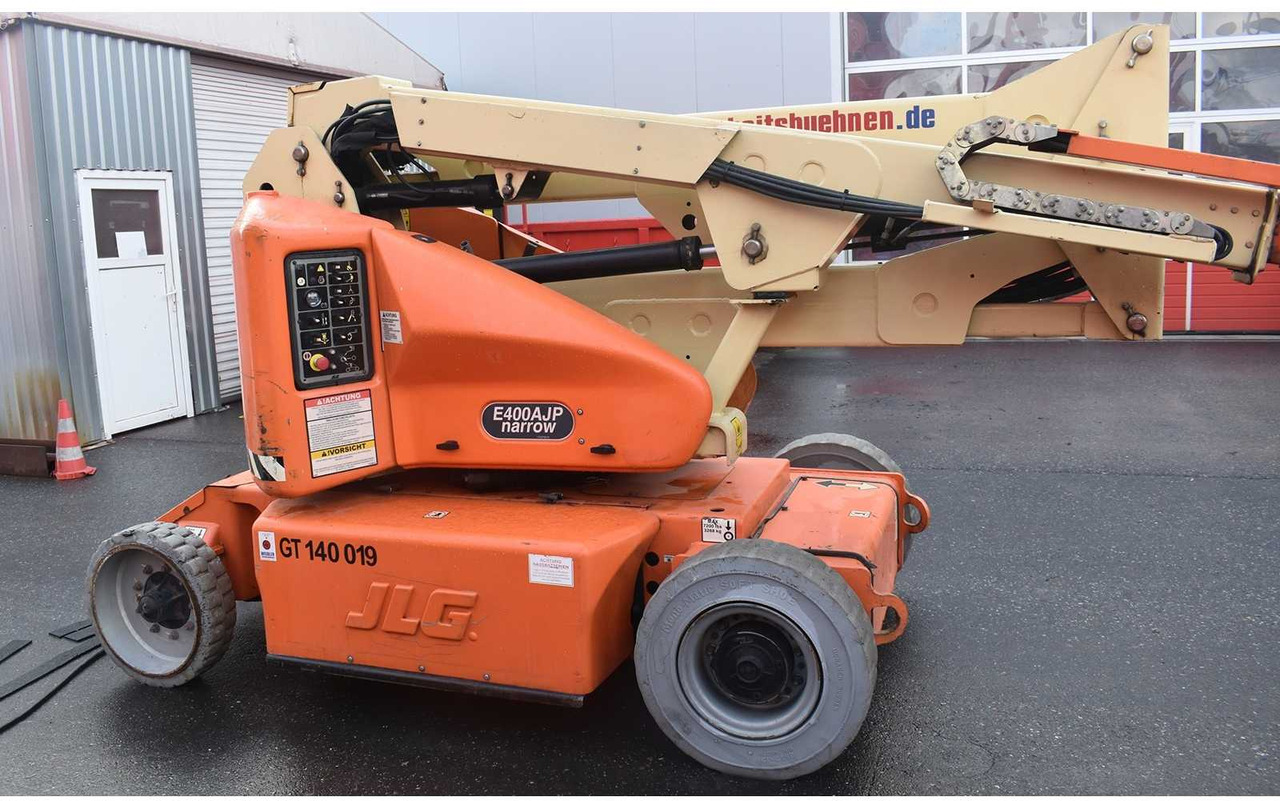 JLG E400AJPn - Aerial platform: picture 5 JLG E400AJPn - Aerial platform: picture 5