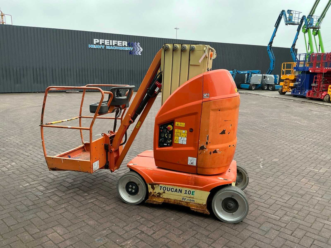 JLG Toecan 10E - Aerial platform: picture 4 JLG Toecan 10E - Aerial platform: picture 4