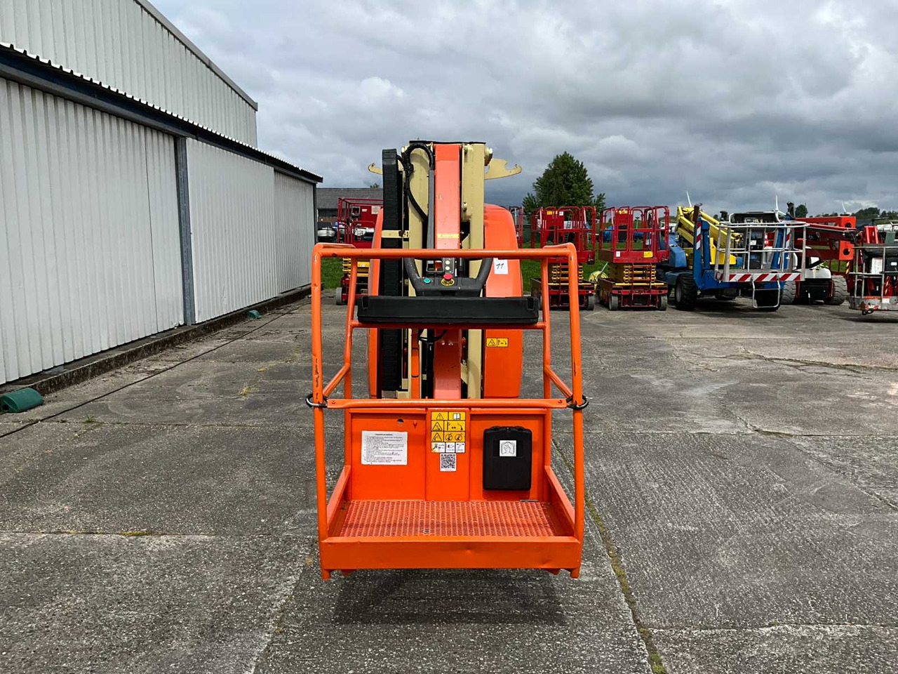 JLG Toucan 10 E - Aerial platform: picture 4 JLG Toucan 10 E - Aerial platform: picture 4