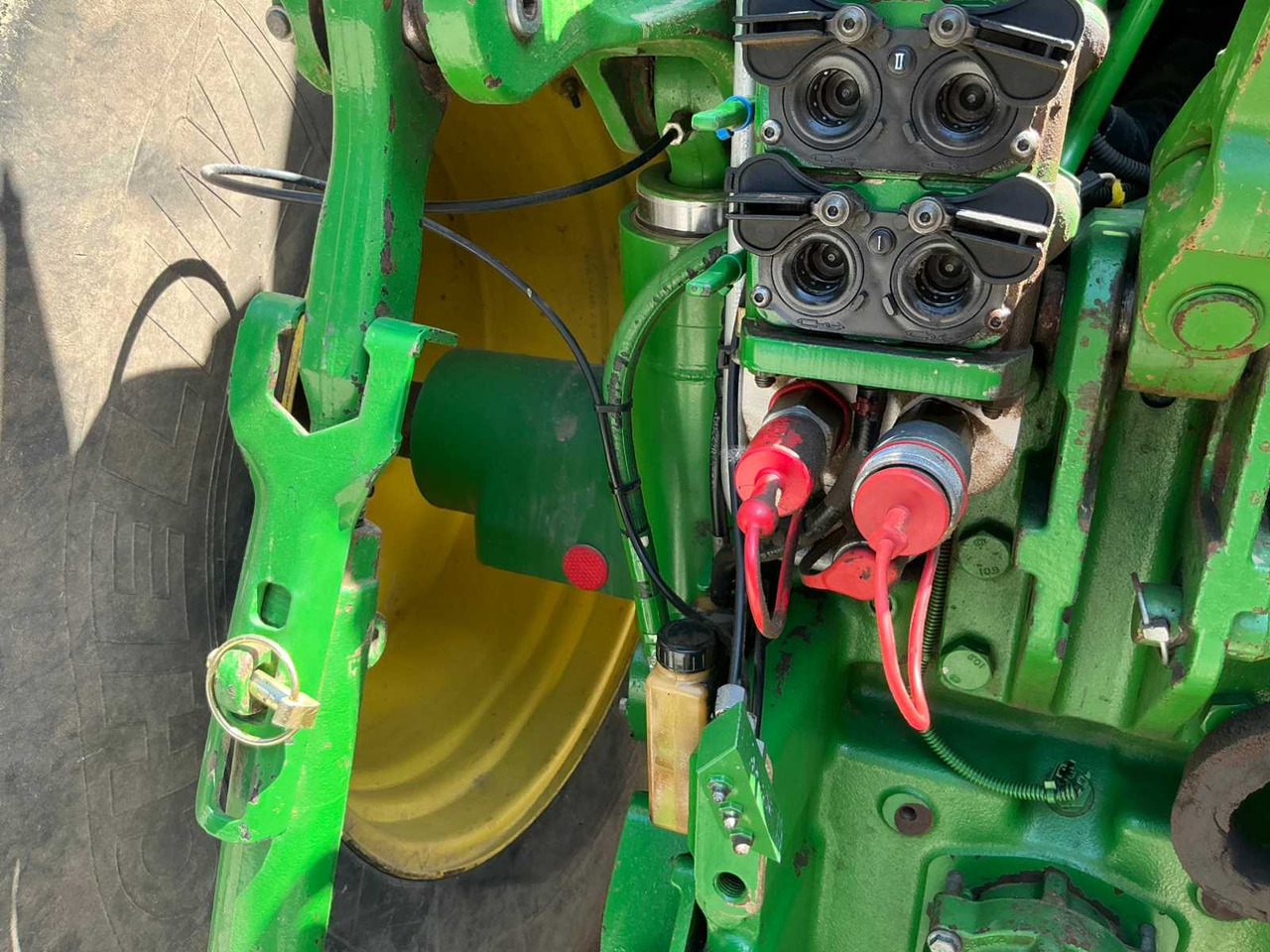Farm tractor John Deere MR 7830: picture 40