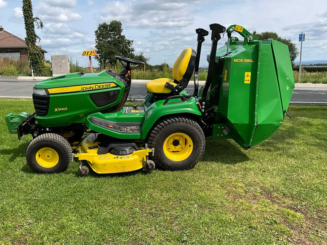 John Deere X940 - Garden mower: picture 3 John Deere X940 - Garden mower: picture 3