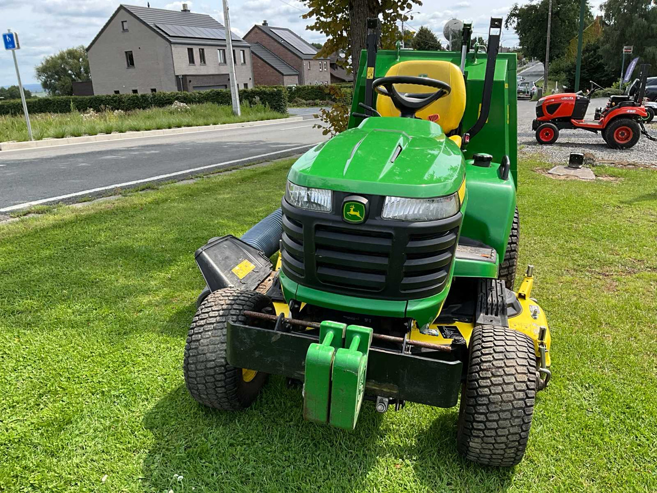 John Deere X940 - Garden mower: picture 2 John Deere X940 - Garden mower: picture 2