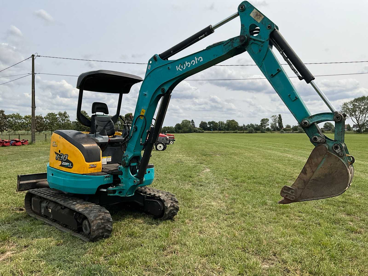 KUBOTA U-30-5 MIDI CRAWLER EXCAVATOR - Excavator: picture 3 KUBOTA U-30-5 MIDI CRAWLER EXCAVATOR - Excavator: picture 3
