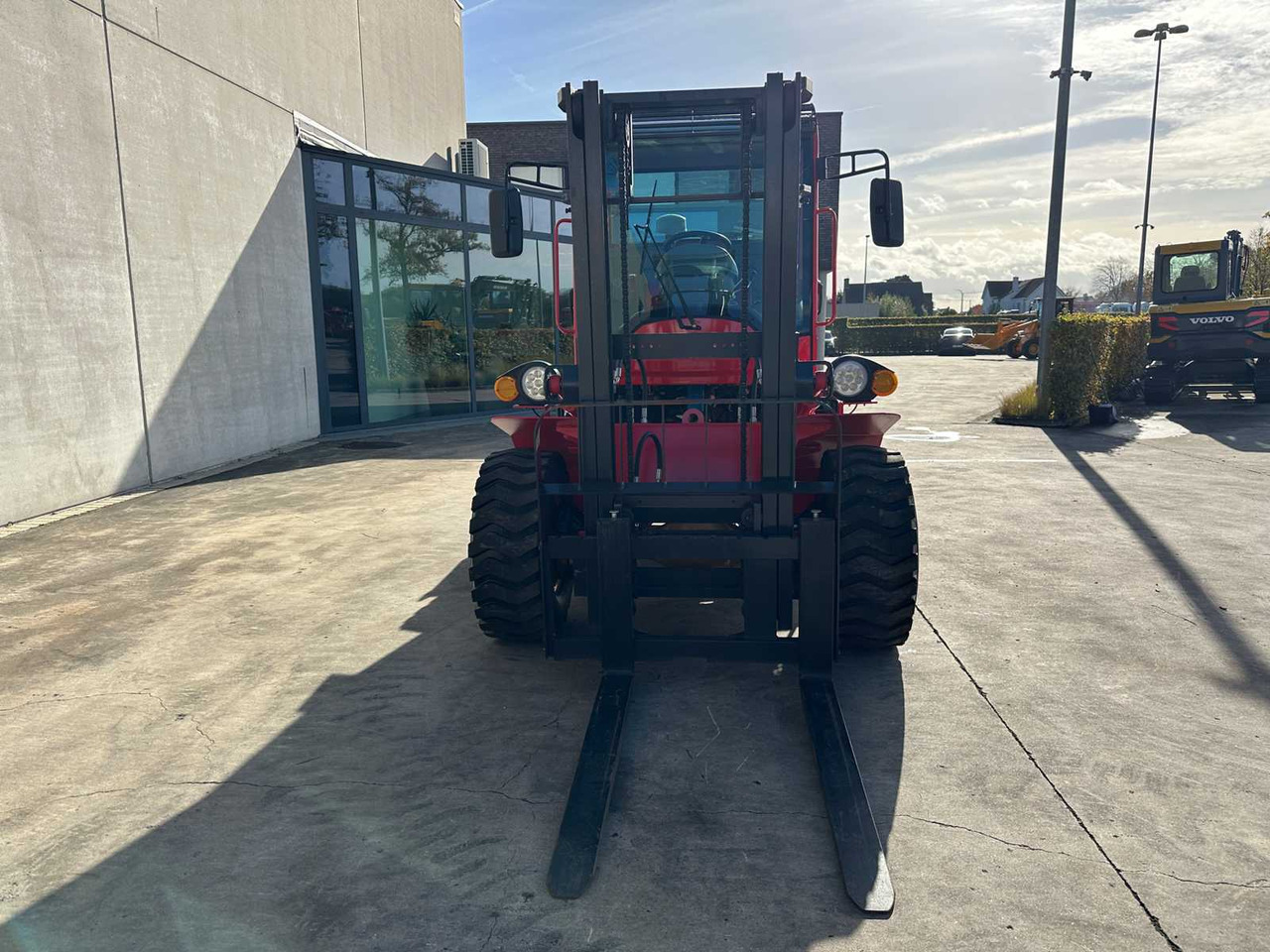 KUL - 2025 - RTF-3500 - FORKLIFT TRUCK - Forklift: picture 2 KUL - 2025 - RTF-3500 - FORKLIFT TRUCK - Forklift: picture 2