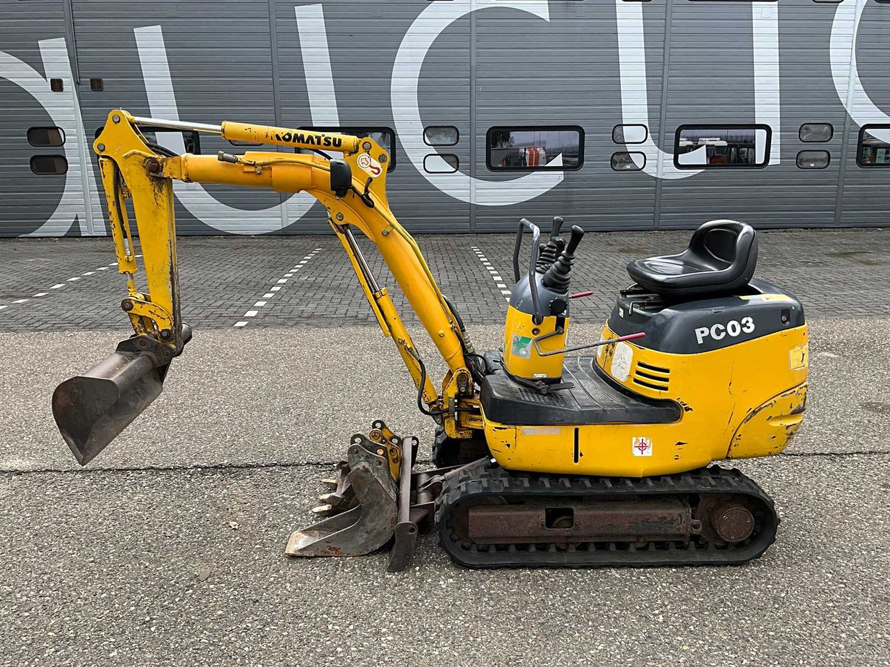 Komatsu PC03 - Mini excavator: picture 2 Komatsu PC03 - Mini excavator: picture 2