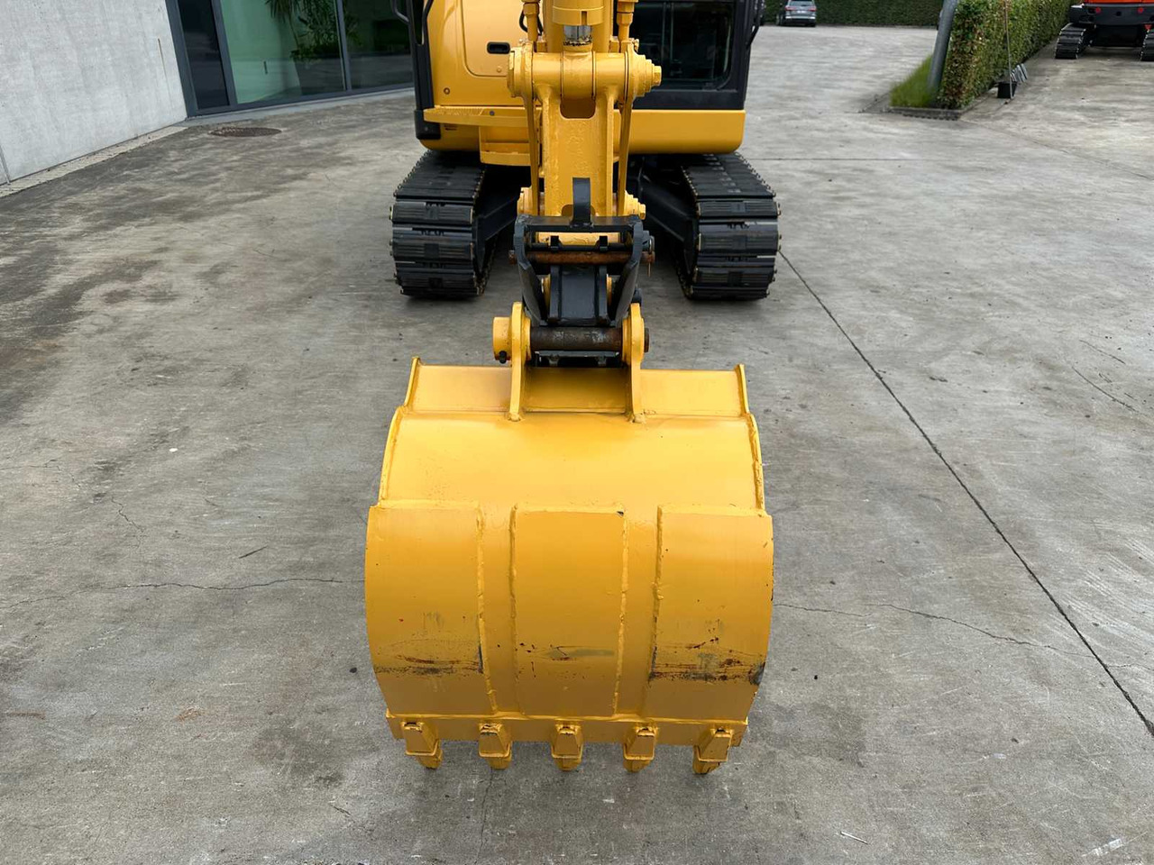 Crawler excavator Komatsu PC56-7: picture 8