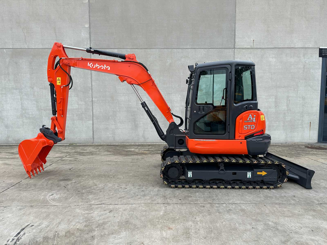 Crawler excavator Kubota KX165-5: picture 7