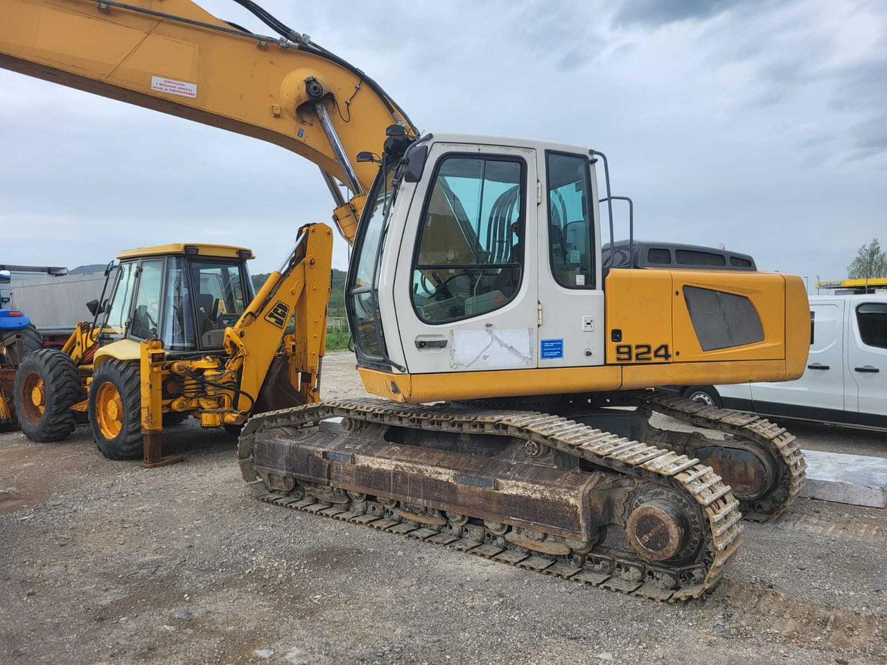 LIEBHERR R924 C SL - Crawler excavator: picture 2 LIEBHERR R924 C SL - Crawler excavator: picture 2