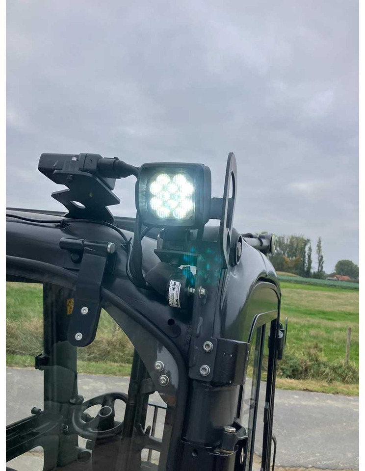 LINDE E16 FORKLIFT - Forklift: picture 4 LINDE E16 FORKLIFT - Forklift: picture 4