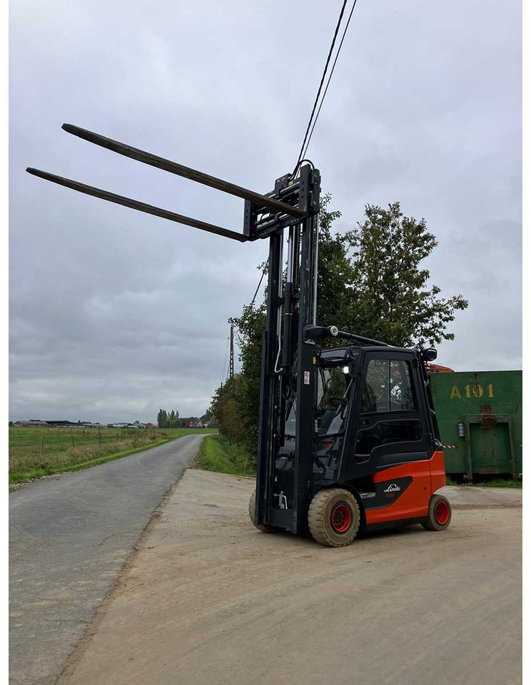 LINDE E25-01 FORKLIFT 2018 - Forklift: picture 2 LINDE E25-01 FORKLIFT 2018 - Forklift: picture 2