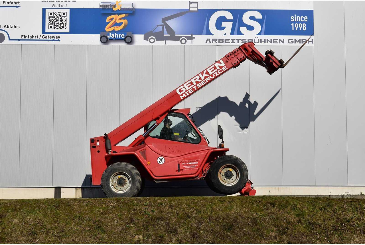 Skid steer loader Merlo P 38.13: picture 16