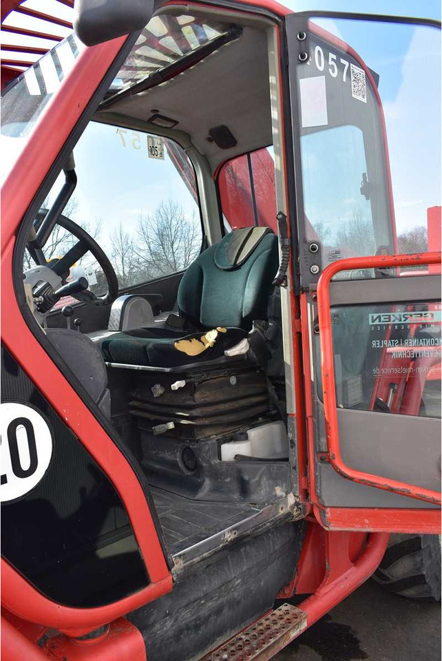 Skid steer loader Merlo P 38.13: picture 13
