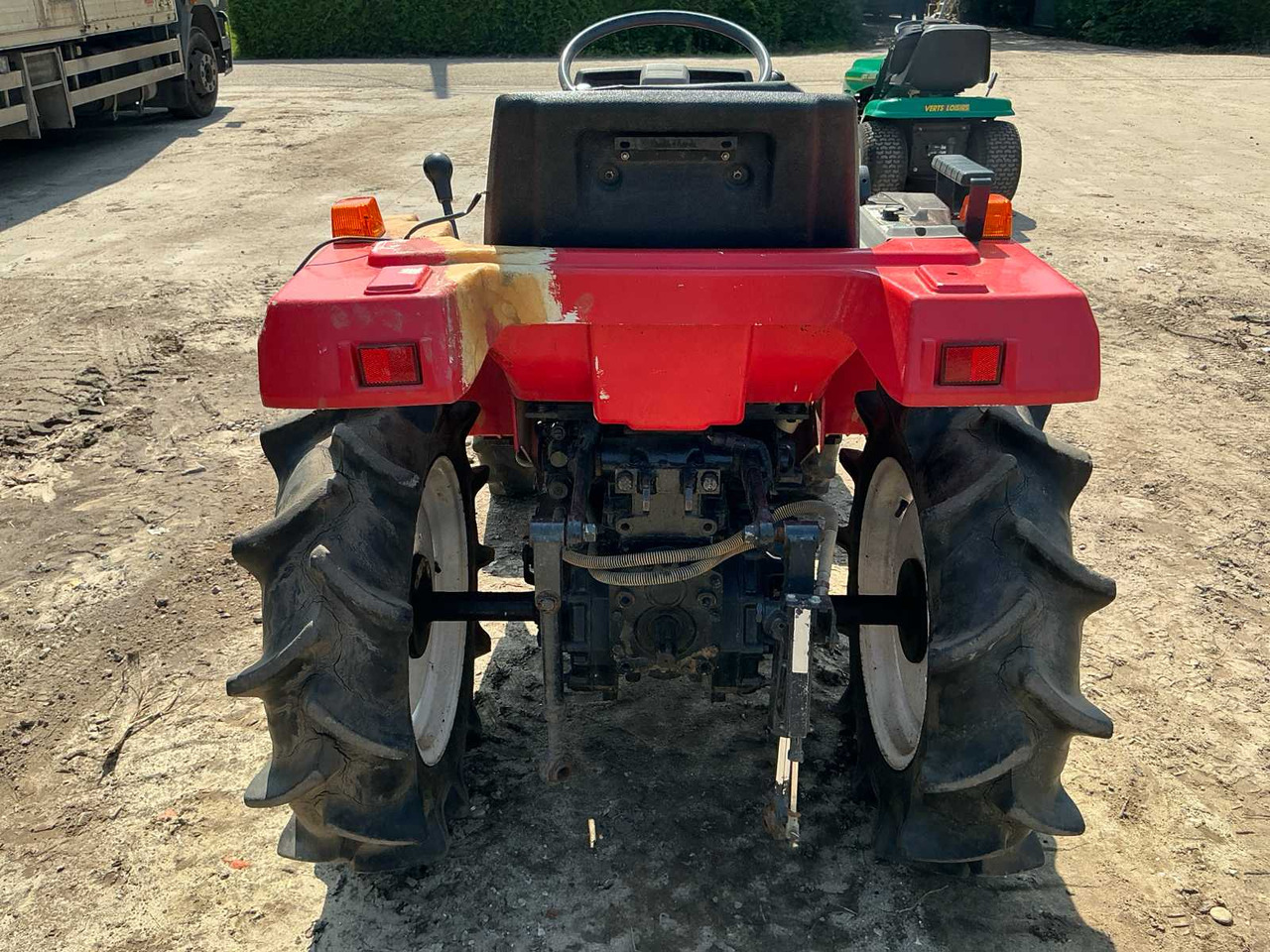 Mitsubishi MT15 - Compact tractor: picture 4 Mitsubishi MT15 - Compact tractor: picture 4