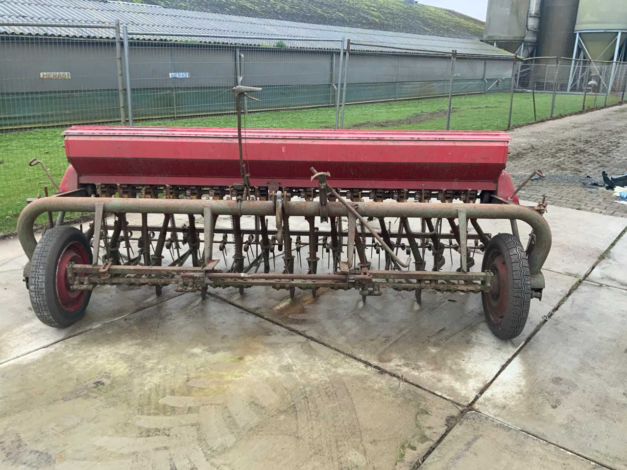 Nodet - Sowing equipment: picture 3 Nodet - Sowing equipment: picture 3