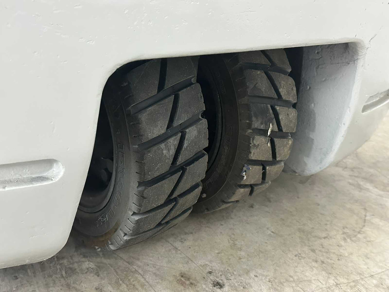 OM - EU 3/15 - FORKLIFT TRUCKS - 1997 - Forklift: picture 4 OM - EU 3/15 - FORKLIFT TRUCKS - 1997 - Forklift: picture 4