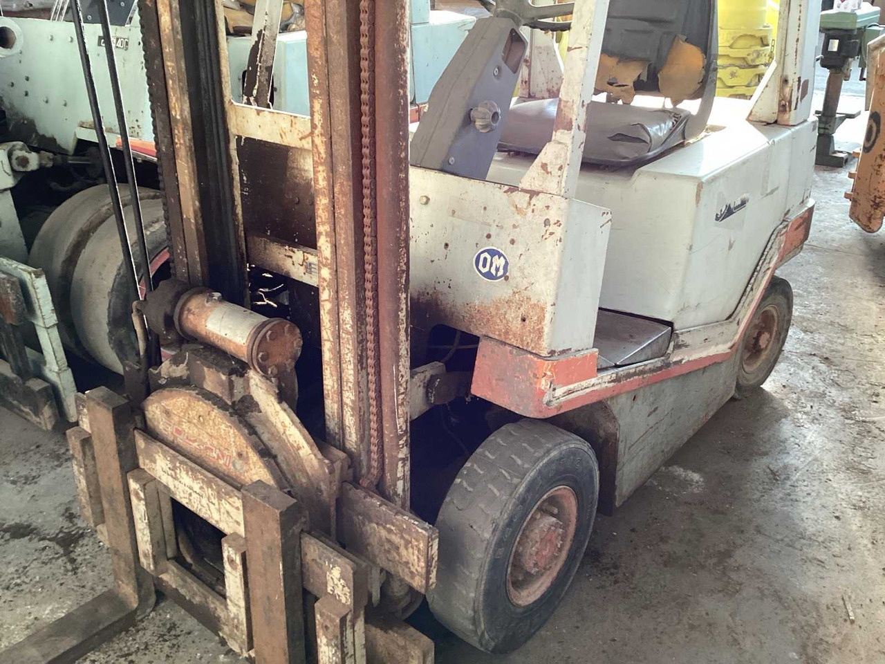 OM FORKLIFT - Forklift: picture 4 OM FORKLIFT - Forklift: picture 4