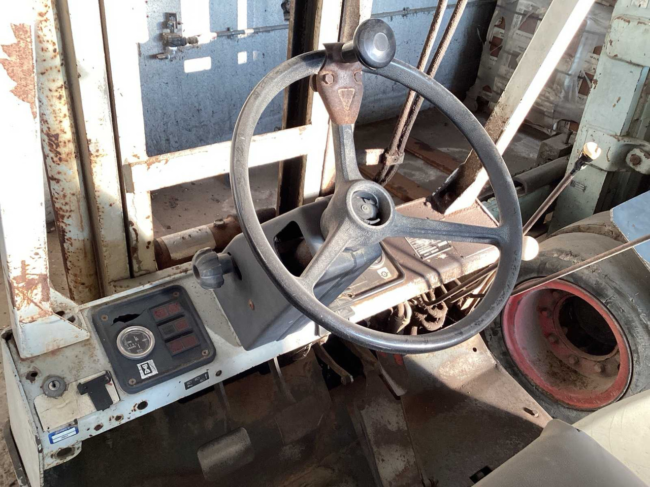 OM FORKLIFT - Forklift: picture 5 OM FORKLIFT - Forklift: picture 5