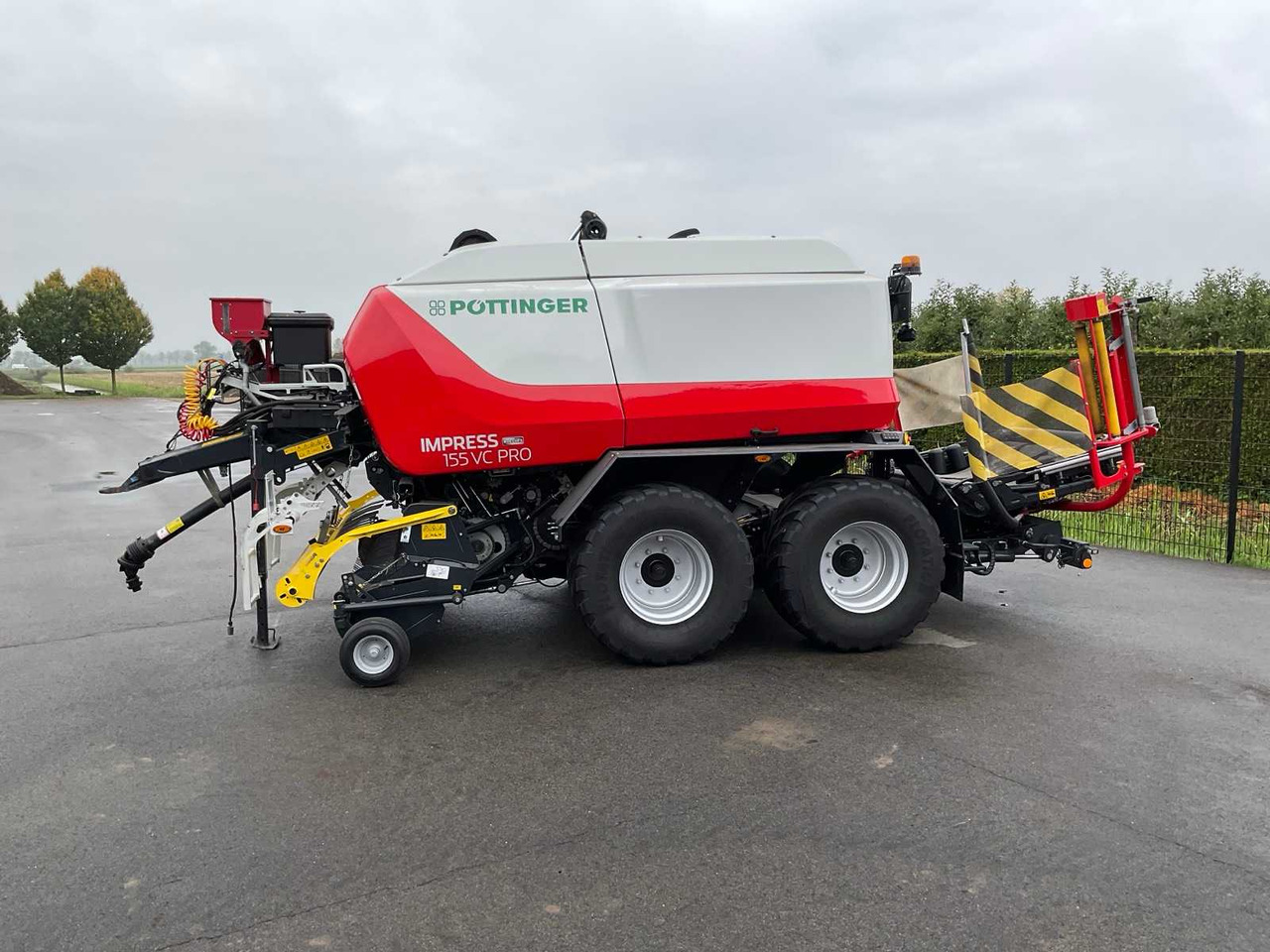 Pottinger Impress 155 VC PRO - Round baler, Bale wrapper: picture 3 Pottinger Impress 155 VC PRO - Round baler, Bale wrapper: picture 3