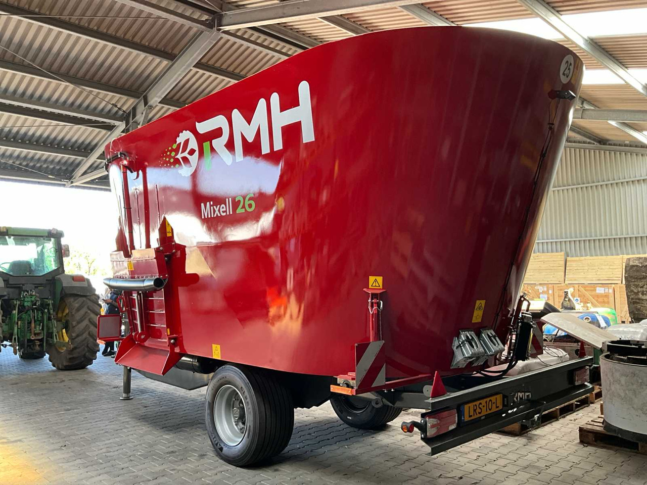 Rmh Mixell 26 - Forage mixer wagon: picture 3 Rmh Mixell 26 - Forage mixer wagon: picture 3