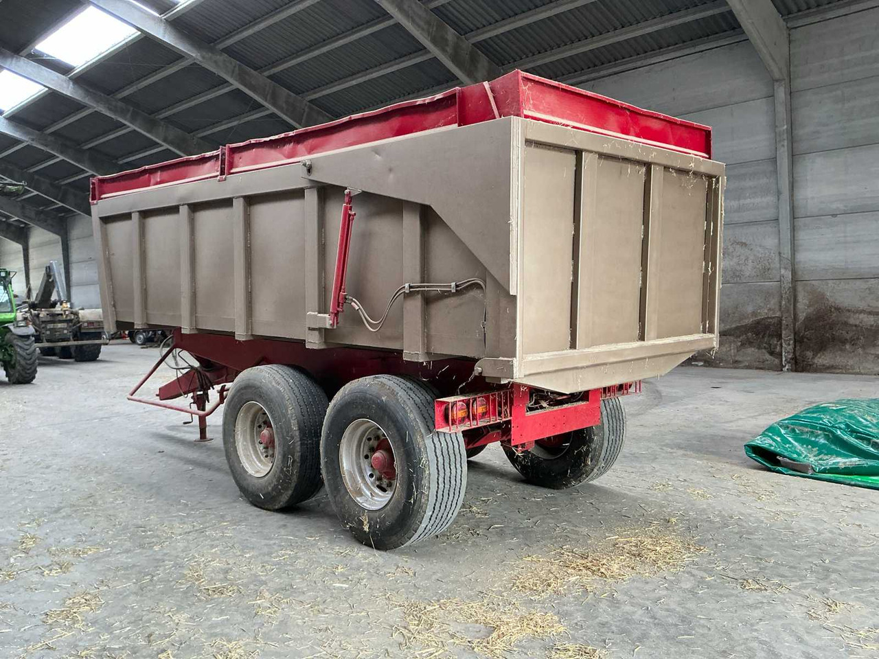 Roagna R140 - Farm tipping trailer/ Dumper: picture 3 Roagna R140 - Farm tipping trailer/ Dumper: picture 3