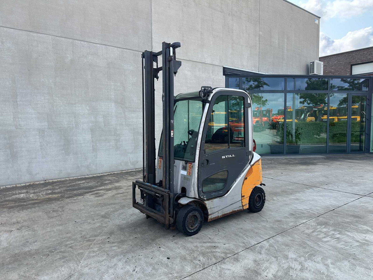 STILL - 2012 - RX70-18T - FORKLIFT TRUCK - Forklift: picture 1 STILL - 2012 - RX70-18T - FORKLIFT TRUCK - Forklift: picture 1