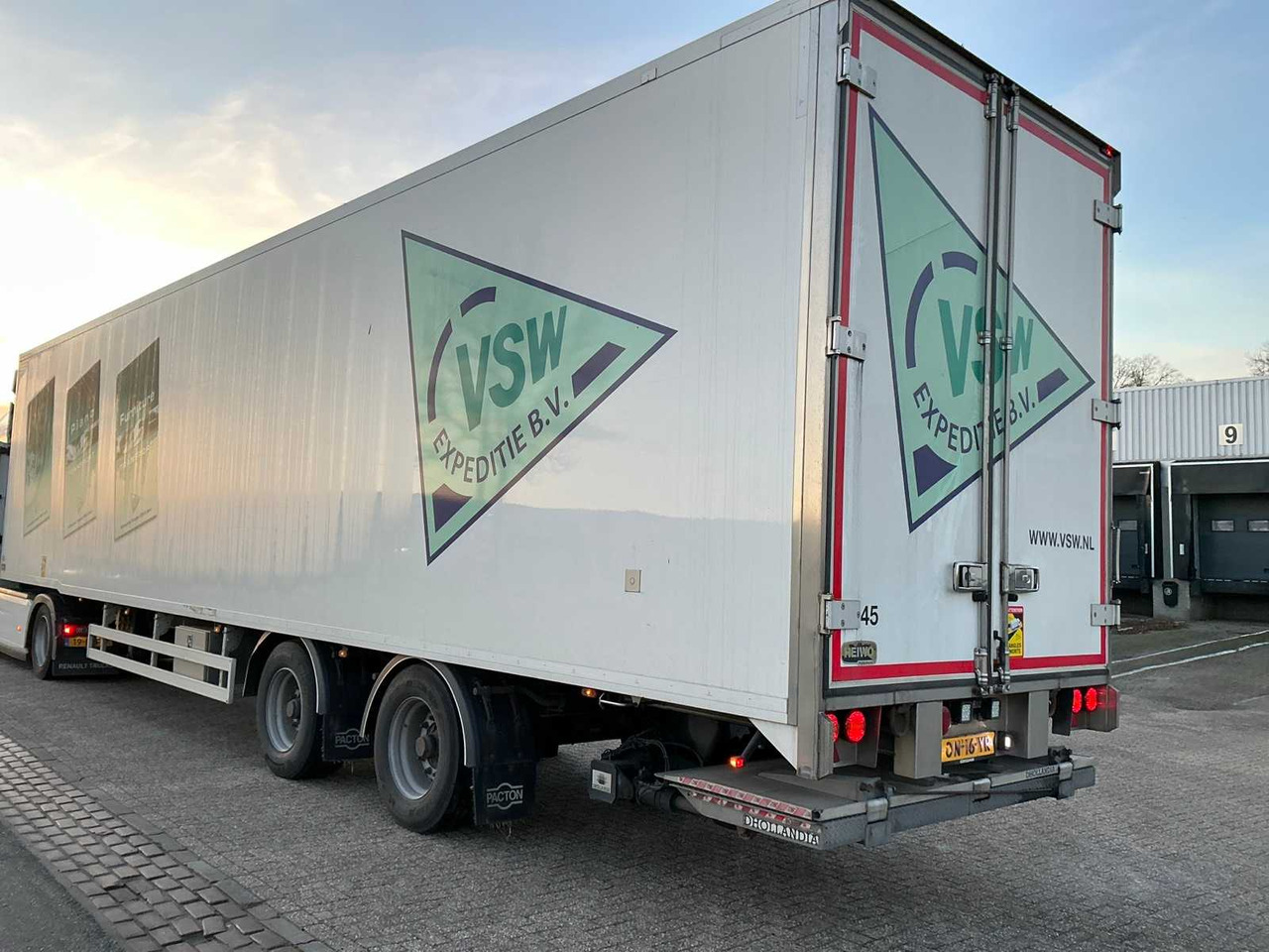 2015 PACTON THD 233 SEMI-TRAILER - Semi-trailer: picture 3 2015 PACTON THD 233 SEMI-TRAILER - Semi-trailer: picture 3