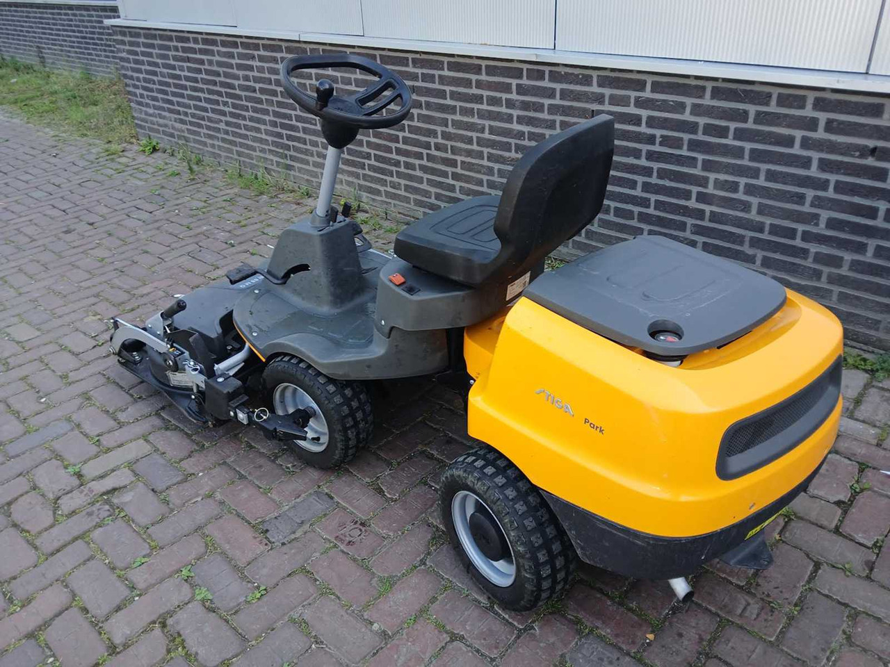 Stiga park v302 - Garden mower: picture 2 Stiga park v302 - Garden mower: picture 2