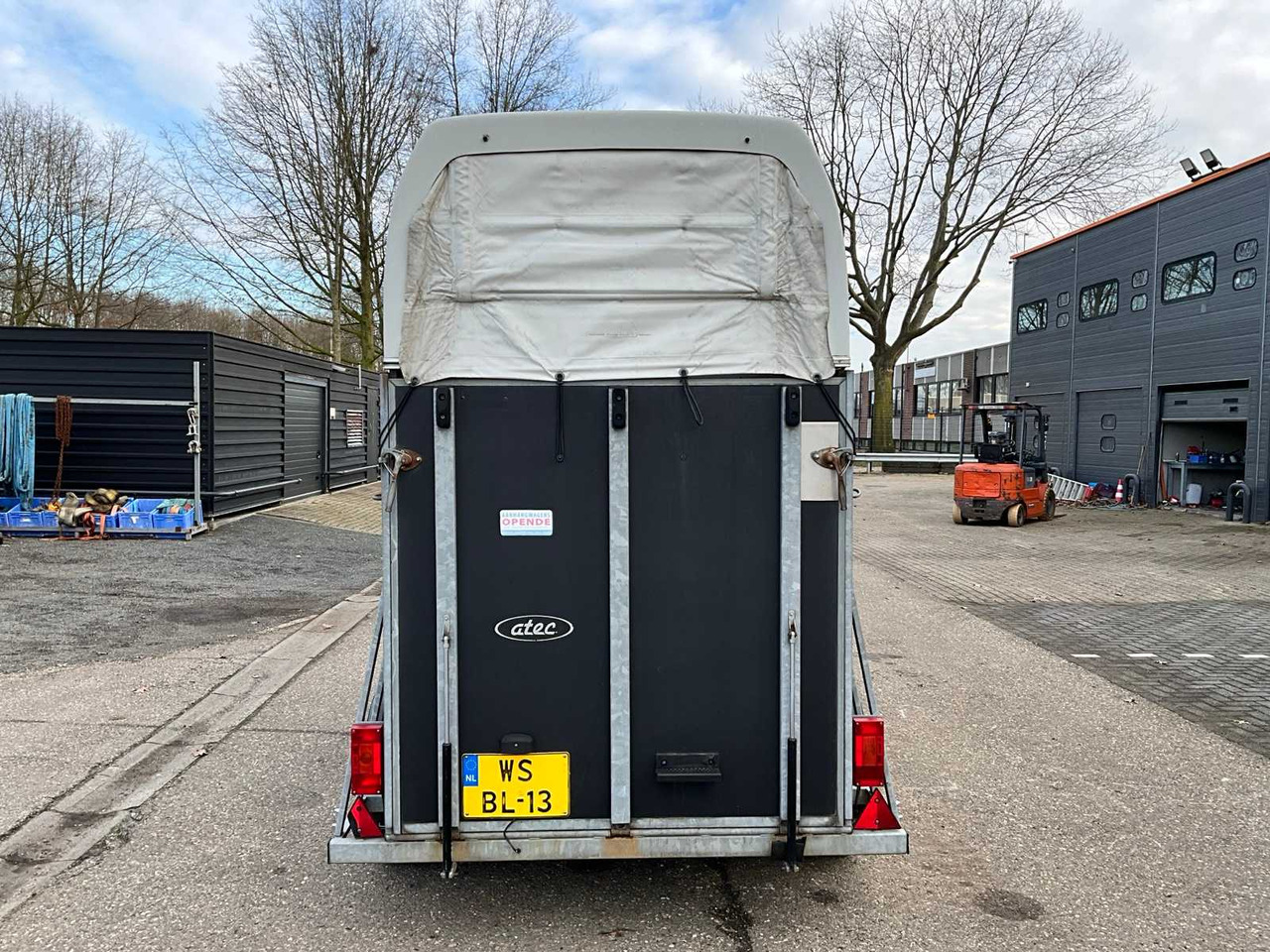 2005 ATEC STARLINE HORSE TRAILER WS-BL-13 - Trailer: picture 4 2005 ATEC STARLINE HORSE TRAILER WS-BL-13 - Trailer: picture 4