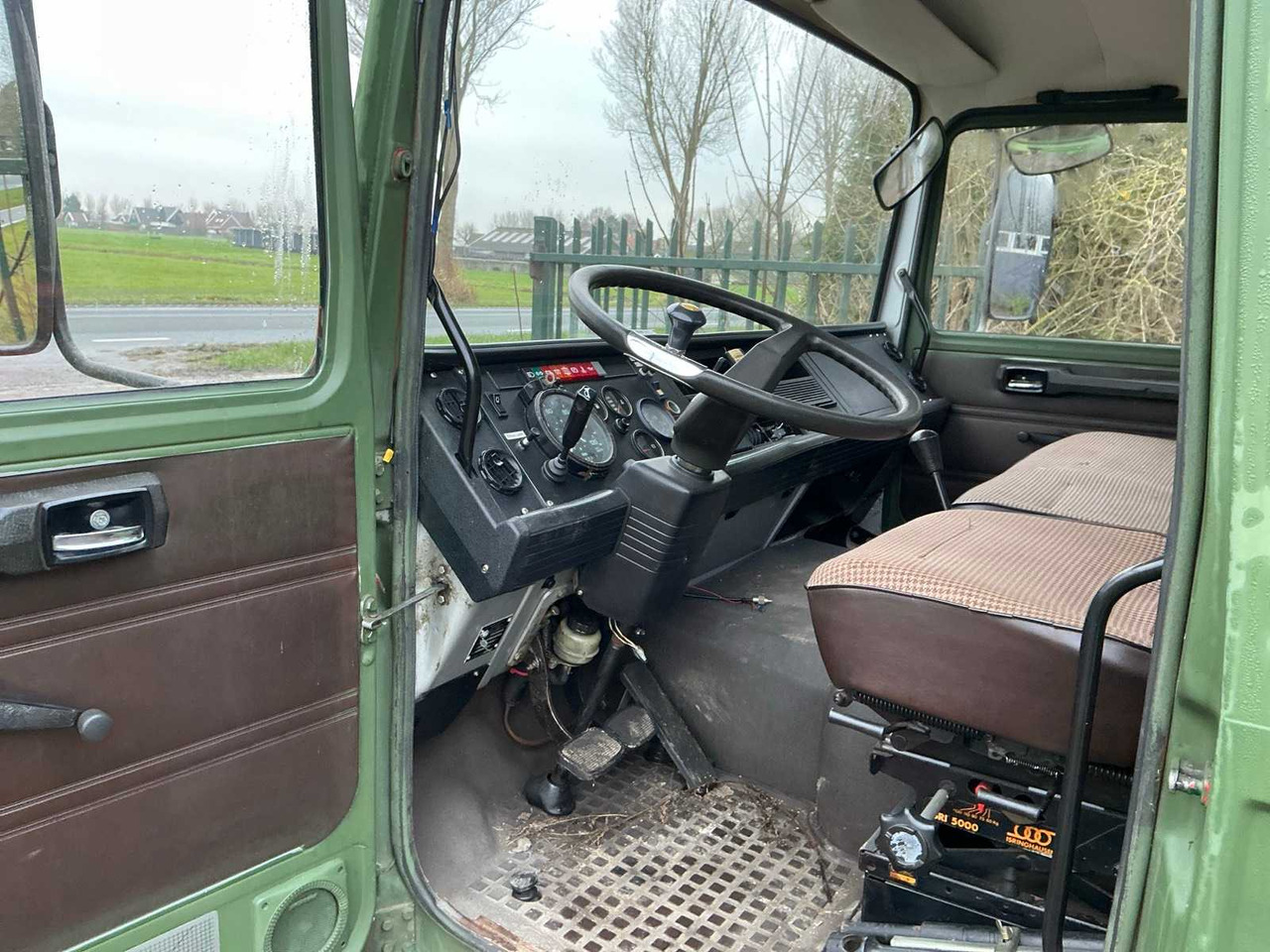 Truck 1984 RENAULT TRUCK: picture 22