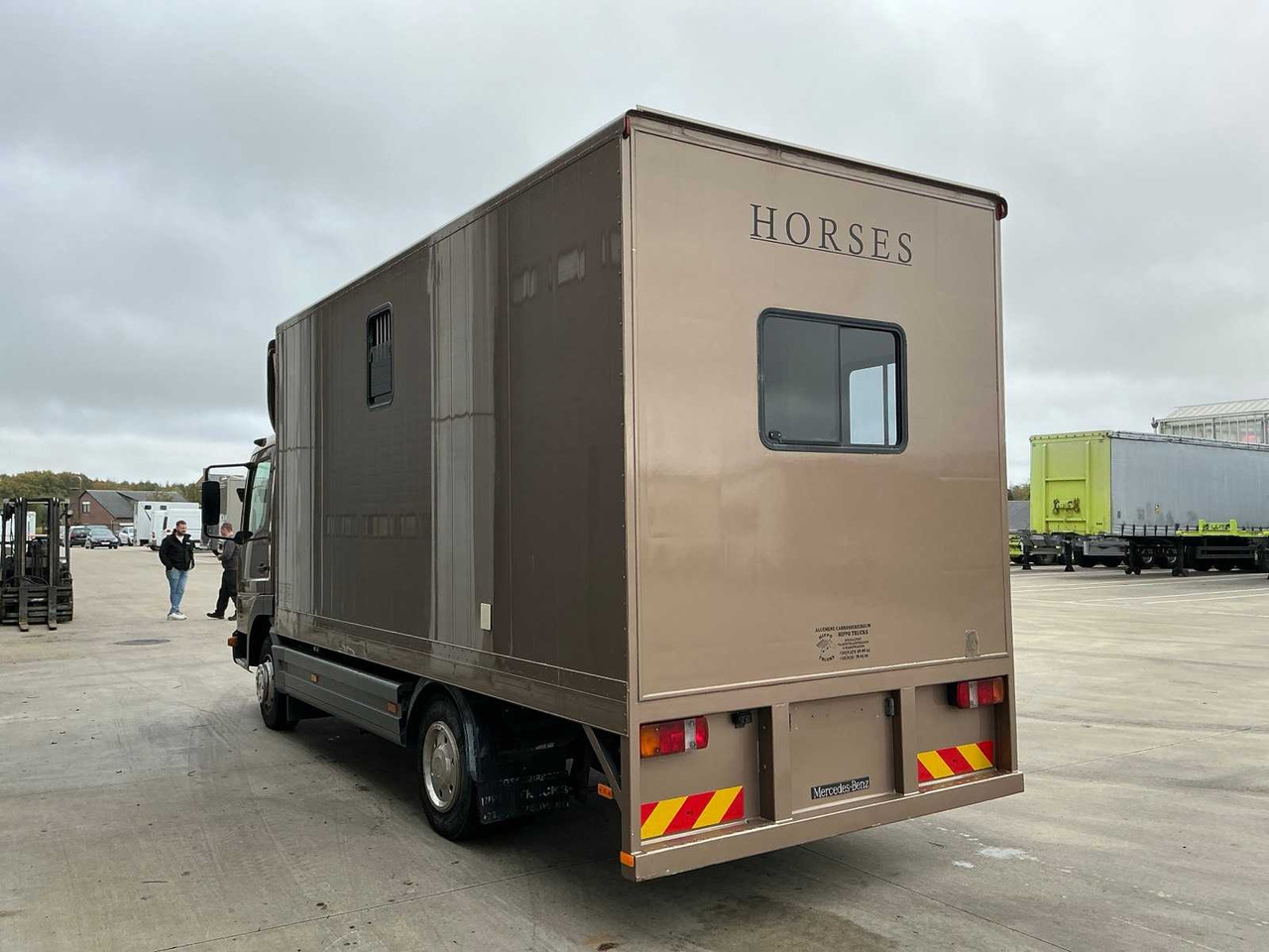 Truck 2000 MERCEDES-BENZ 815 HORSE TRUCK: picture 7